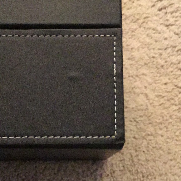 💲💲💲SOLD. Jewelry and Watch Case - Picture 8 of 8